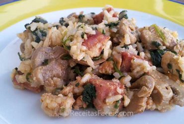 Receita fácil de receita de arroz de frango espinafres