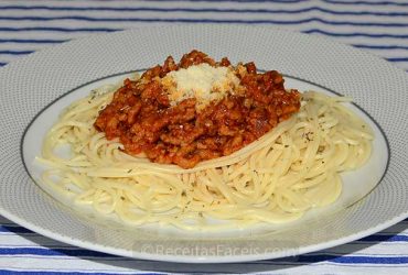 receita fácil de esparguete à bolonhesa