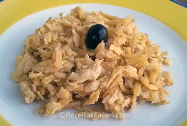 Receita fácil de Bacalhau à Brás