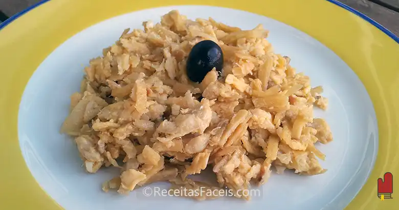 Receita fácil de Bacalhau à Brás