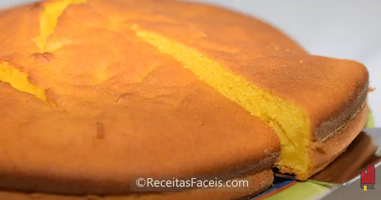 receita facil de bolo de cenoura
