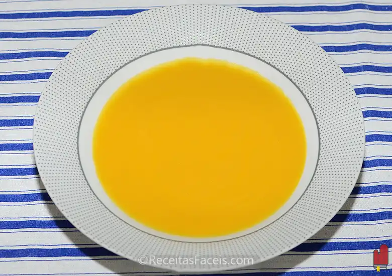 receita fácil de sopa de cenoura