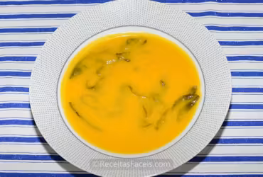 receita fácil de sopa de espinafres