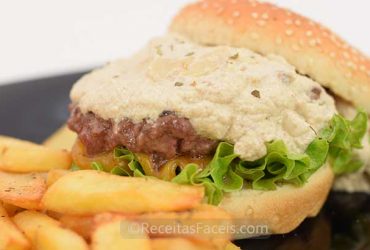 Receita fácil de hamburguer com cogumelos