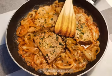 Receita fácil de bife de atum a algarvia