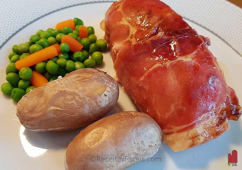 receita de peito de frango recheado com tomate e presunto