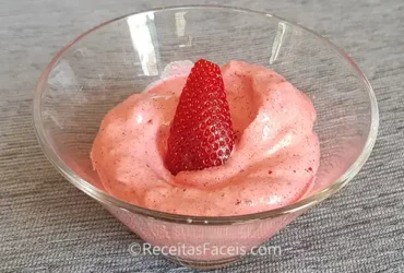 receita facil espuma frutos vermelhos