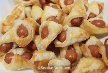 receita fácil de folhadinhos de salsicha